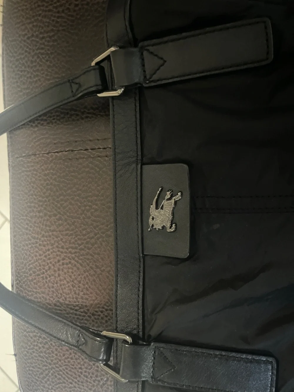 Burberry Black Nylon Shoulder Bag - Picture 5 of 8